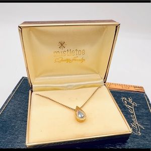 Vintage AVON necklace teardrop pendant pale blue rhinestone